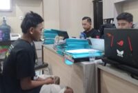 1761456818904-pemuda-jember-yang-memerkosa-mahasiswi-korban-sempat-mengadu-ke-kades-tapi-malah-disarankan-menikahi-pelaku-1761398220450_169