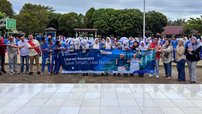 1761672790418-bank-sumsel-babel-ajak-menabung-sejak-dini-1761657243034_169