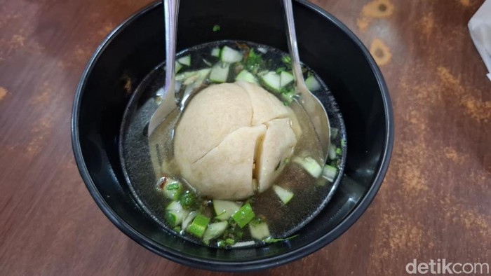 1761889687468-model-palembang-1761829730960_169