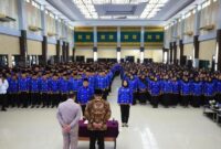 1761975526210-herman-deru-saat-melantik-pppk-tahap-ii-1761917044476_169