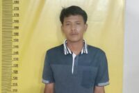 1762191517208-pelaku-saat-diamankan-di-polsek-kertapati-atas-kasus-pembunuhan-1762164445590_169