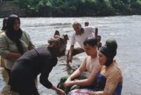 1762256564813-tradisi-mandi-kasai-khas-kota-lubuklinggau-sumatera-selatan-1762217495866_169