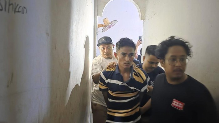 1762407520140-napi-kabur-ditangkap-1762398251413_169