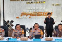 1762515521282-konferensi-pers-polda-metro-jaya-soal-kasus-tuduhan-ijazah-palsu-jokowi-1762487376388_169