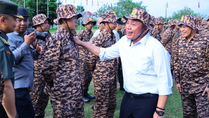 1762515649451-retret-laskar-pandu-1762491612154_169