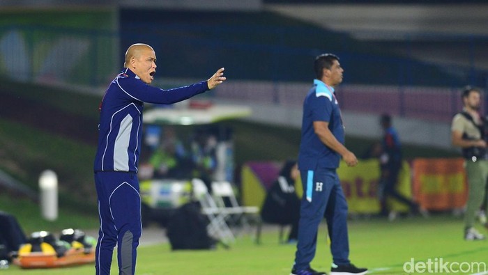 1762969239447-nova-arianto-1762835728322_169