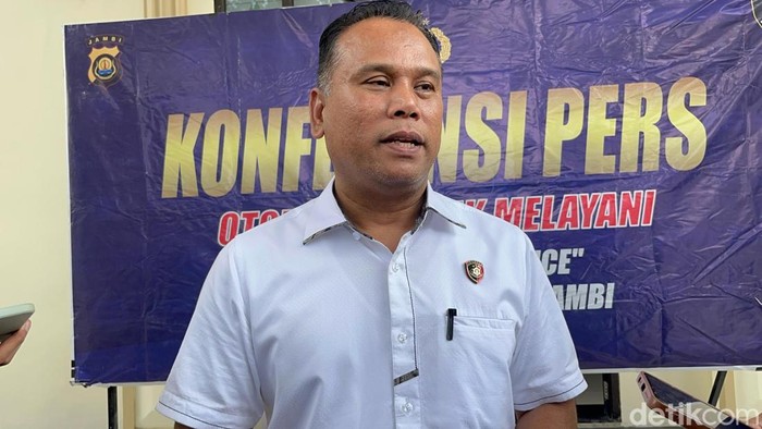 1763098631786-dirreskrimsus-polda-jambi-kombes-taufik-nurmandia-1763044636352_169