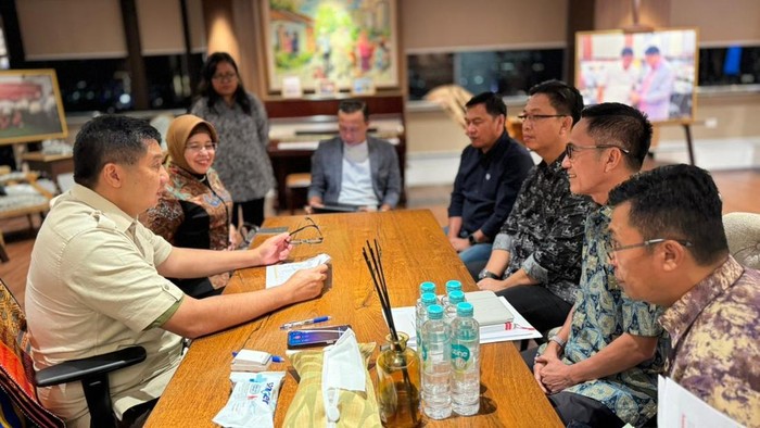 1763184880108-bedah-rumah-1763130082894_169