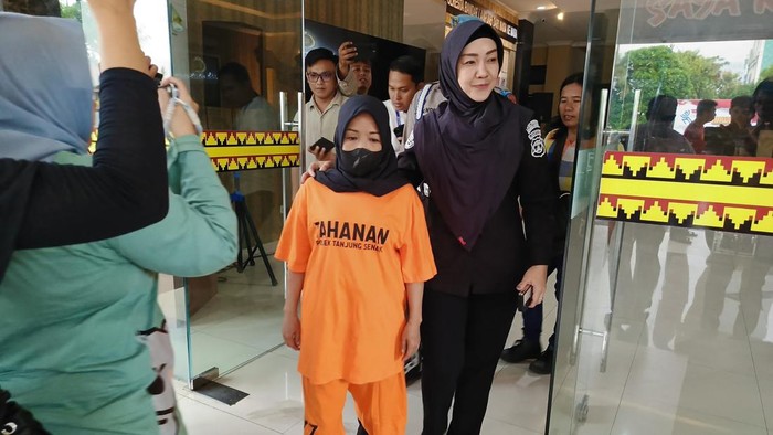 1763206216236-penipuan-1763184482404_169