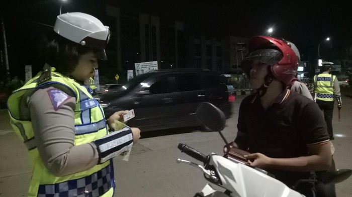 1763292893684-44bbc85a-38d5-4c65-8bde-6c0fcf263648_169