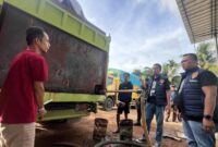 1763292917771-polisi-saat-menggerebek-gudang-bbm-ilegal-di-bangka-1763269979169_169