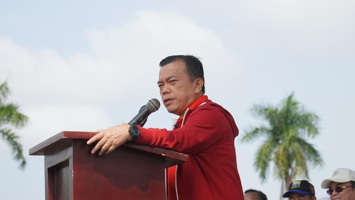 1763314270588-gubernur-jambi-al-haris-1763293698585_169