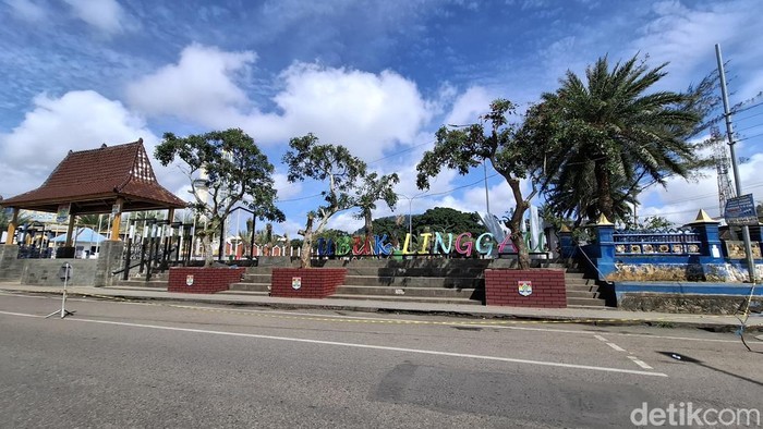 1763358103878-alun-alun-merdeka-kota-lubuklinggau_169