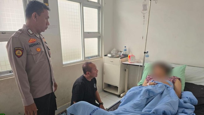 1763463967545-bayi-terbungkus-kresek-1763453680038_169