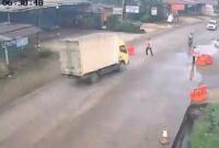 1763550351774-tabrak-lari-1763530793382_169