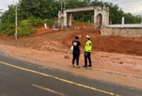 1763571958406-jalan-licin-1763550644002_169