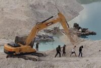 1763571960237-tambang-ilegal-1763548341436_169