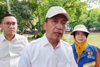 1764155168623-wali-kota-palembang-ratu-dewa-1764128119040_169