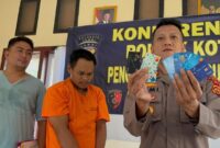 1764997574756-pelaku-ganjal-atm-di-jambi-diamankan-polisi-1764931369040_169