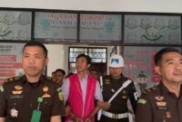 1765278371312-ray-direktur-perusahaan-rekanan-proyek-taman-kota-lampung-tengah-1765254591621_169