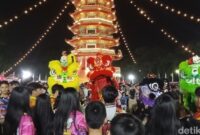 1765429601365-suasana-pulau-kemaro-di-malam-puncak-perayaan-cap-go-meh-senin-1022025_169