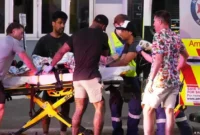 1765710350903-korban-penembakan-di-pantai-bondi-sydney-australia-1765708109352_169