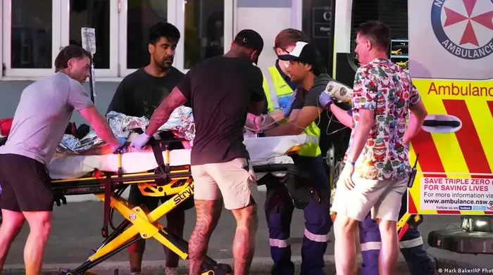 1765710350903-korban-penembakan-di-pantai-bondi-sydney-australia-1765708109352_169