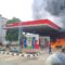 1765731952627-mobil-sedang-melansir-bbm-terbakar-di-spbu-bungo-jambi-1765713775201_169