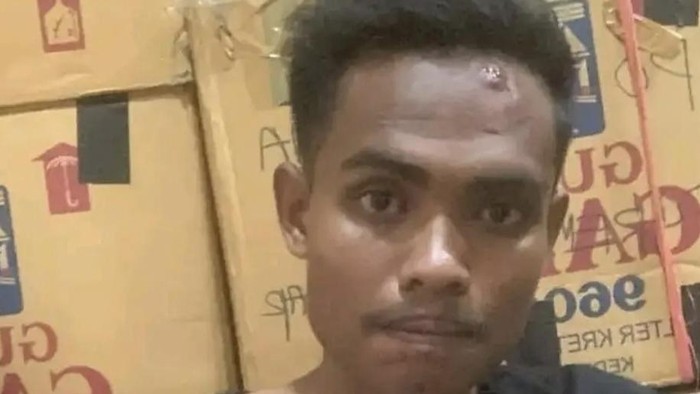 1765883148128-irf-warga-desa-samili-kecamatan-woha-kabupaten-bima-ntb-yang-membunuh-istrinya-inisial-dn-senin-15122025-malam-dok-polres-bima-1765855453998_169