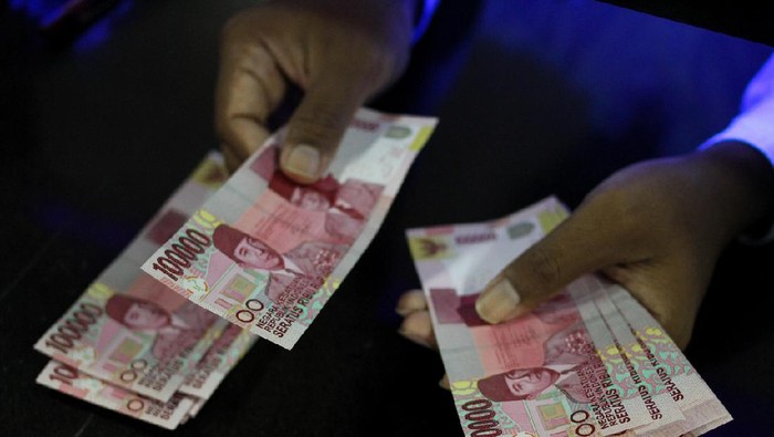 1766034383129-syarat-penerima-bsu-dan-cara-cek-bantuan-subsidi-upah_169