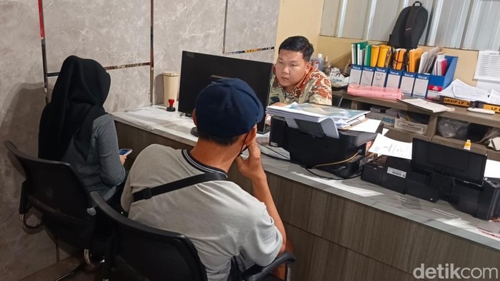 1767265705514-irt-di-palembang-melapor-ke-polisi-setelah-dianiaya-mantan-suaminya-1767245856433_169
