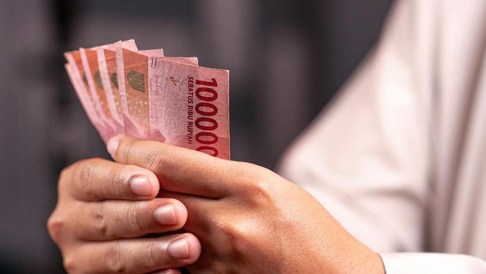 1767416806693-uang-bansos-1759742579666_169