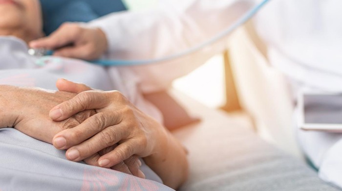 1767697562404-ilustrasi-wanita-di-rumah-sakit_169