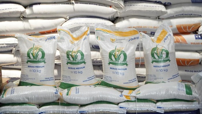 1767935166530-bansos-beras-1761892601695_169