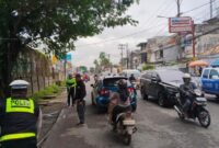 1767935177171-polisi-saat-olah-tkp-kecelakaan-di-palembang-1767916930615_169