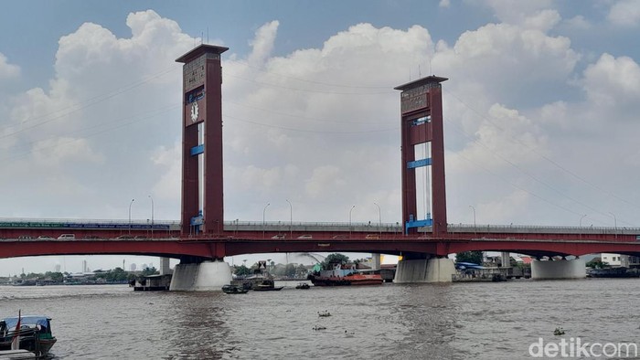 1768043138805-jembatan-ampera-ikon-kota-palembang-candra-setia-budidetiksumbagsel_169