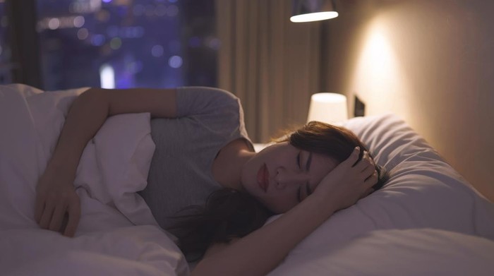 1769187998417-ilustrasi-berkeringat-saat-tidur-malam-hari-1753853796883_169