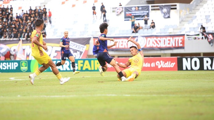 1769274359135-laga-sriwjaya-fc-melawan-sumsel-united-di-championship-1769253962513_169