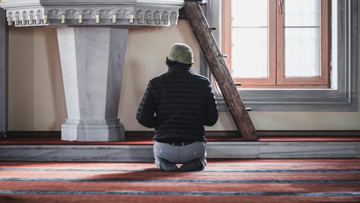 1769533578987-ilustrasi-doa-atau-sholawat_169